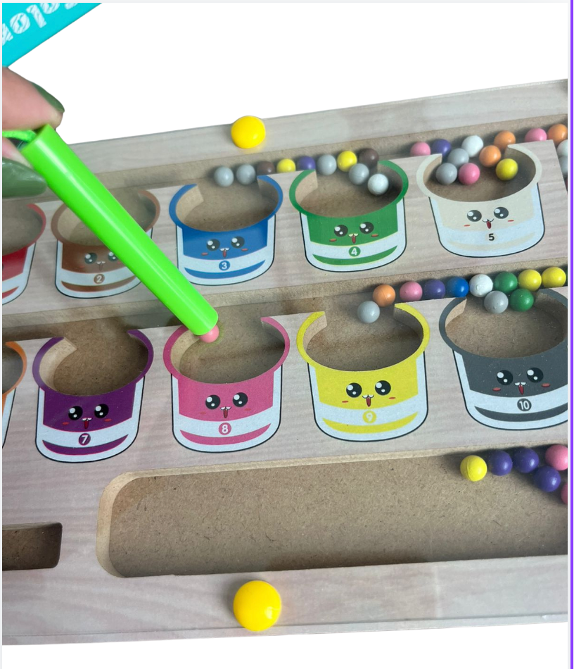 Color Matching Maze Game